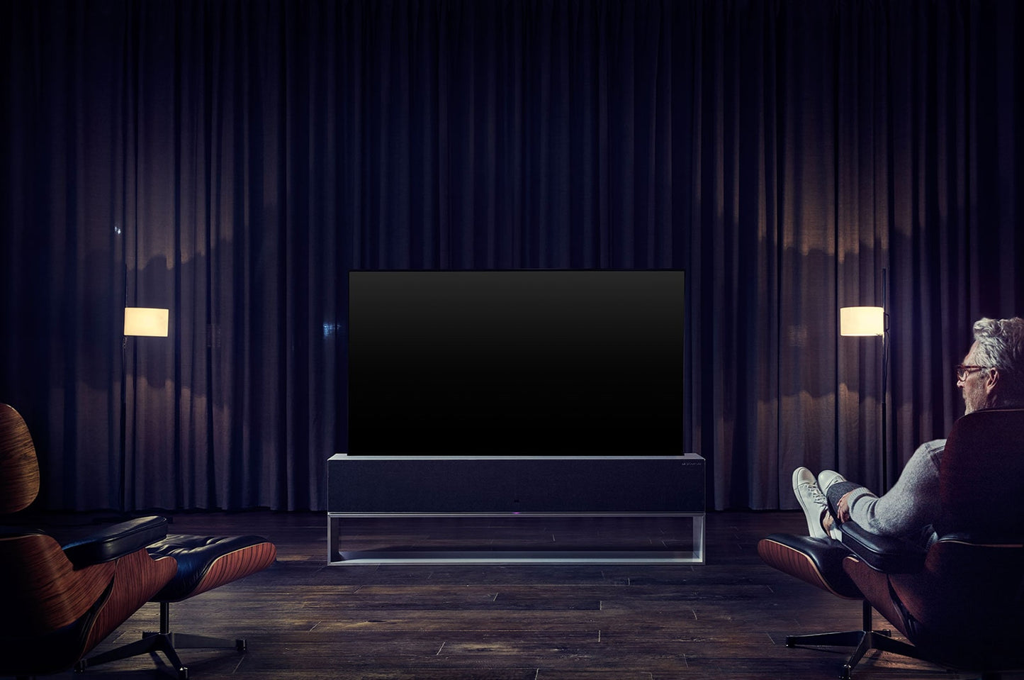 LG SIGNATURE OLED R 65'' Class Rollable 4K Smart TV w/ AI ThinQ® (64.5'' Diag)